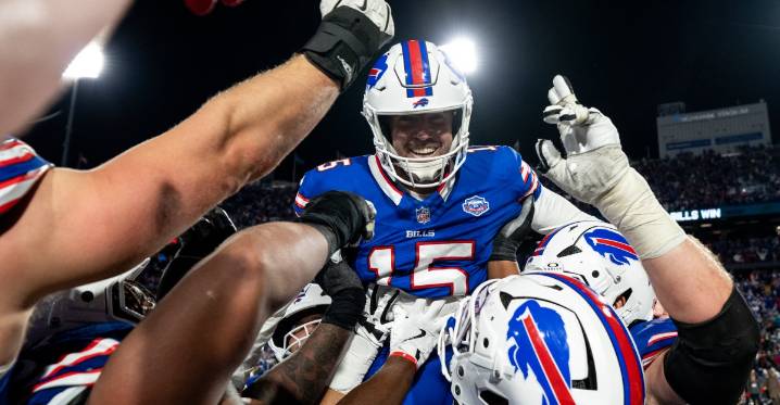 Bills vs. Ravens Week 1 snap counts: Death, taxes, and Josh Allen doing something historic