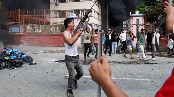 Qué está pasando en Nepal: bloqueo de redes sociales, corrupción, protesta juvenil y fuerte descontento social