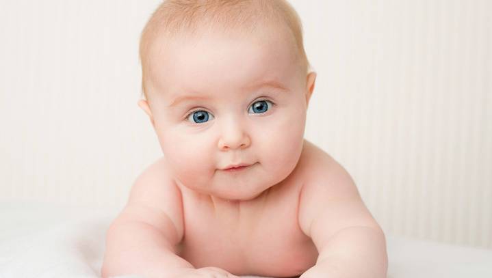 Here Are The 7 Telltale Signs Your Newborn Baby Is A Racist