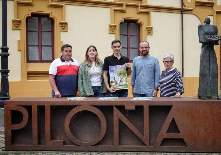 El elogio de la tradición avellanera de Infiesto, hecho cartel