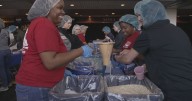 Nashville volunteers pack 200,000 meals to honor 9/11 victims through service