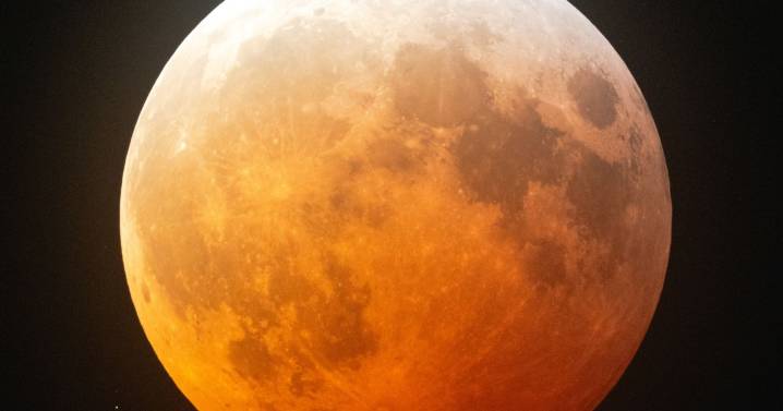Forecast for Sunday's Blood Moon 2025 and where to catch a glimpse