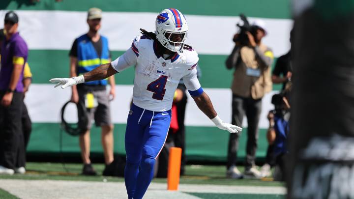 James Cook scores twice, Bills rout Jets 30