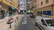 Un joven mata a su madre en Vilagarcía (Pontevedra) y se precipita desde un tercer piso