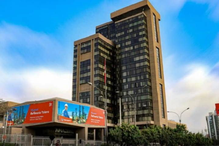 MEF sobre Petroperú: se está haciendo un proceso de administración de deuda