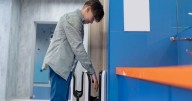 Biologist urges people to avoid hand dryers and use this alternative instead