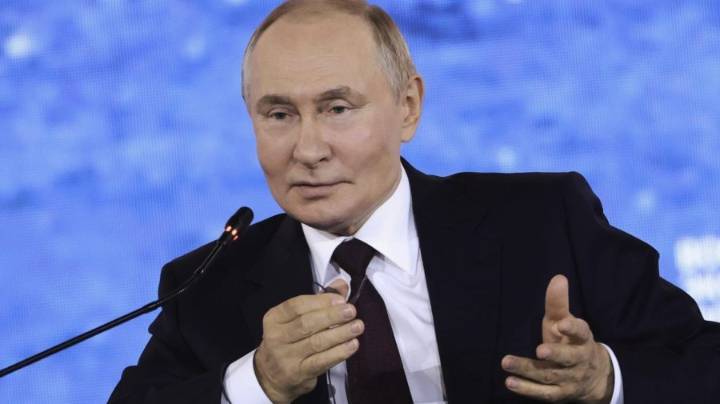 Putin: Western troops deployed to Ukraine would be ‘legitimate targets’