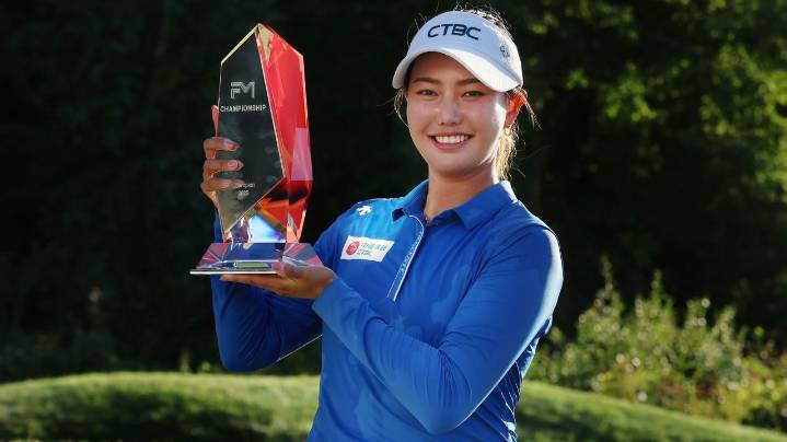 Miranda Wang stares down No. 1 player to win first LPGA title at FM Championship