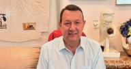 ¿Por qué Toño de Valdés fue hospitalizado de emergencia y cuál es su estado de salud?