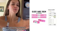 Joven lanza pulsera digital que comparte un versículo bíblico para cada ocasión