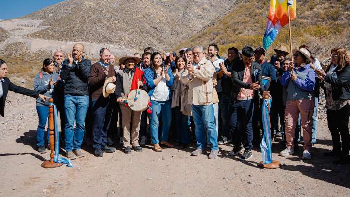 Las comunidades del Alto Valle del Cajón ya están conectadas a la ciudad de Santa María