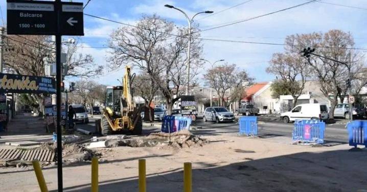 Tránsito: obras sin planificación convierten a las calles en un "embudo" vial