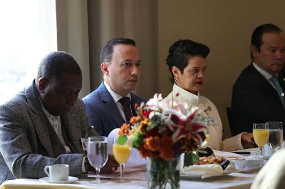 Venezuela alerta en la AEC sobre buques de guerra de EEUU en el Caribe