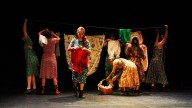 TEATRO/DE ESTE LADO: “Gruta”, un canto femenino a la vida