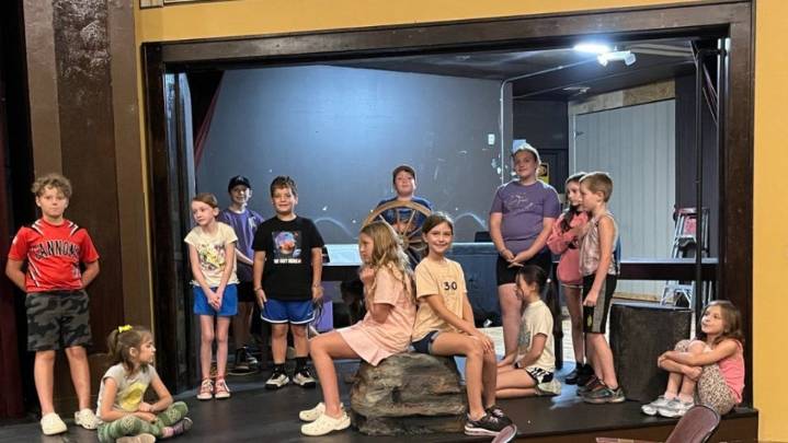 Kids take center stage in 'Finding Nemo Jr.' musical