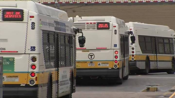 MBTA approves new fines for drivers blocking bus lanes