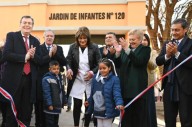 El gobernador Gerardo Zamora inauguró un jardín de infantes en Vinará