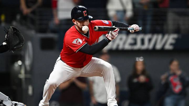 Fry back in Guardians clubhouse after taking pitch to face