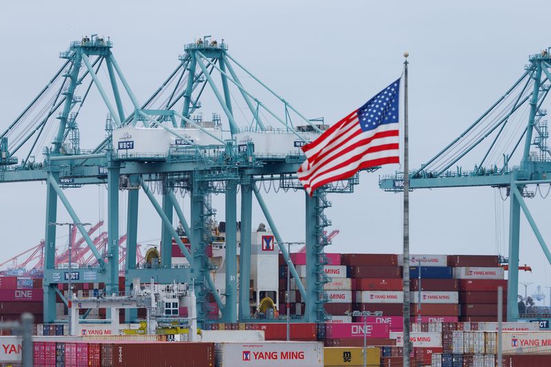 US Supreme Court to decide legality of Trump's tariffs