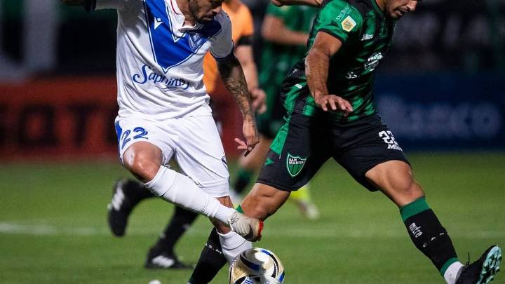 Vélez puso suplentes en San Juan y también ganó