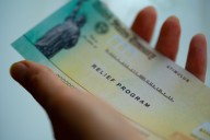 Cheques de estímulo 2025: los 9 estados de EE.UU. que reparten ayuda económica extra