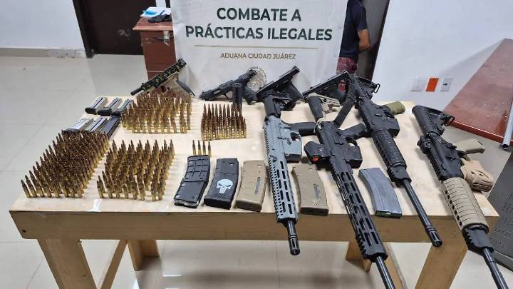 Detienen a estadounidense que pretendía ingresar armas a México en Ciudad Juárez