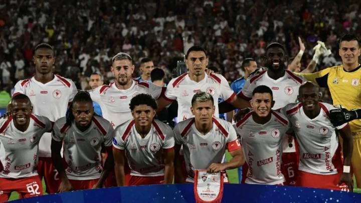 FIFA suspendió un año a delantero del América por falsificación de documentos