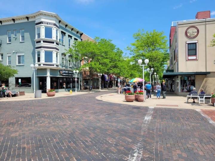 Busking event, movie screening planned in downtown St. Joseph