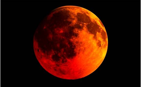 ¿Cómo ver el eclipse lunar de esta noche?: Horas y recomendaciones