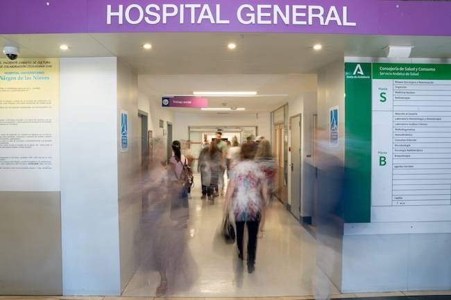 El Virgen de las Nieves implanta un plan de mejora que adapta la hospitalización al perfil del paciente, médico o quirúrgico