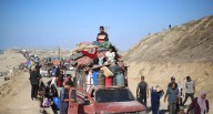 Palestinos huyen en masa de Ciudad de Gaza, blanco de ofensiva israelí: “Es como el juicio final”