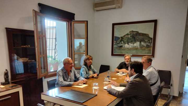 Grimalt planta cara al proyecto del Raset: “No vamos a aceptar lo que decidan desde València; queremos decidir sobre nuestra ciudad”
