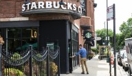 Starbucks workers sue over new dress code