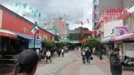 Tula: Colocan adornos patrios en inmediaciones de la Plaza de la Constitución