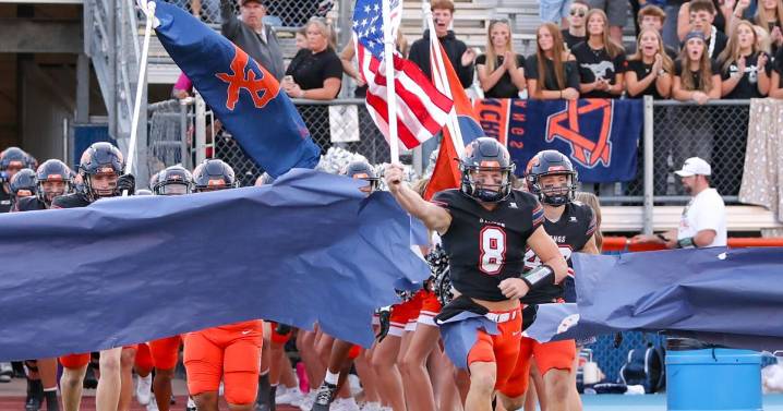 HIGH SCHOOL FOOTBALL SCOREBOARD