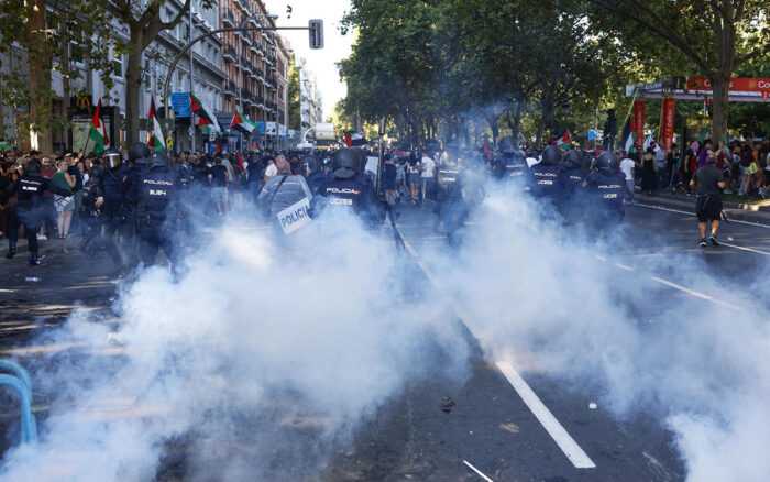 Protestas propalestinas obligan a cancelar la Vuelta Ciclista a España en Madrid