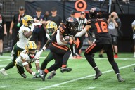 Deadspin | Playoff-hopeful Lions, Roughriders face off in crucial matchup