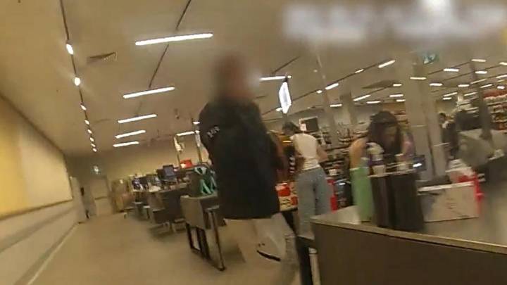Police make dramatic arrest at Perth supermarket in Booragoon  after dangerous chase