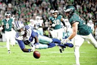 Eagles open title defense with tight win over Cowboys