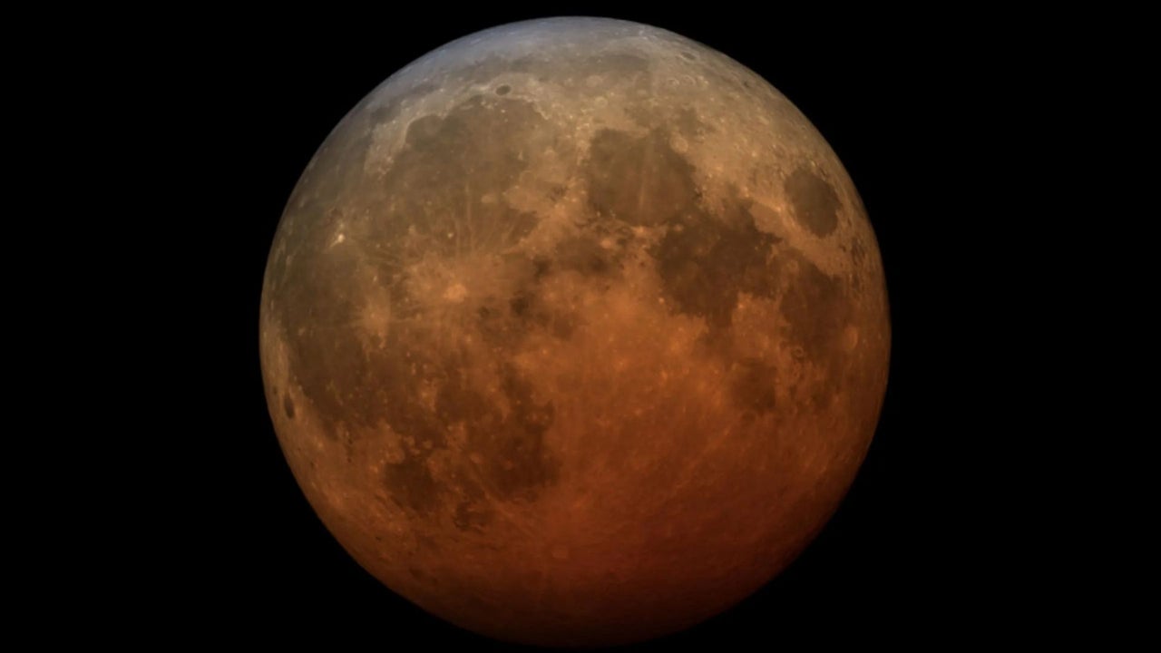 Hora, países y detalles del gran eclipse total de Luna que ocurrirá este fin de semana