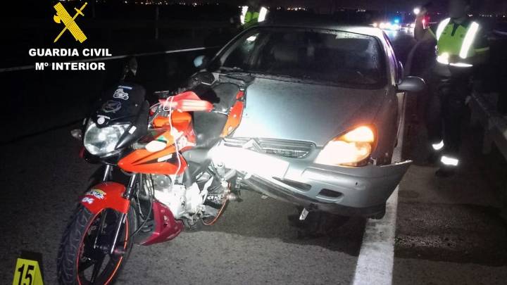 La Guardia Civil investiga al conductor de un turismo involucrado en un accidente mortal en la AP