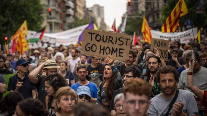 Barcelona hopes cheap homes will end violent tourism protests