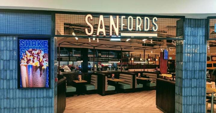 Glasgow Airport welcomes new restaurants and shops in £3.7m makeover