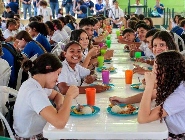 Más de tres millones de niños en riesgo por desfinanciación del PAE.