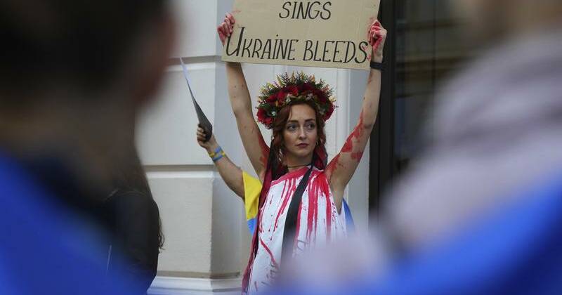 Opera appearance by Russian draws pro