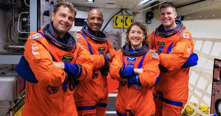 Astronautas de Artemis II listos para ver la cara oculta de la Luna