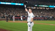 Mariners clinch AL West, first division title since 2001