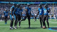 Play of the Day: Mike Jackson's seals win, creates some memories