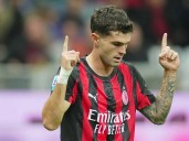 AC Milan beat champions Napoli to make Serie A title statement