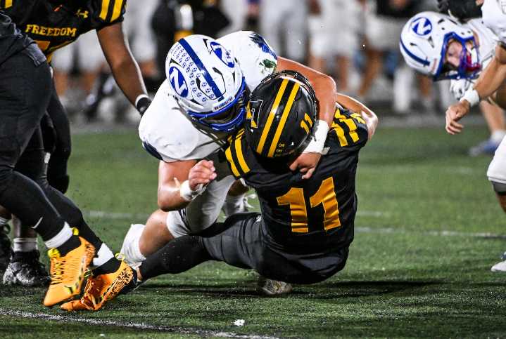 Nazareth football soars past Freedom to remain unbeaten